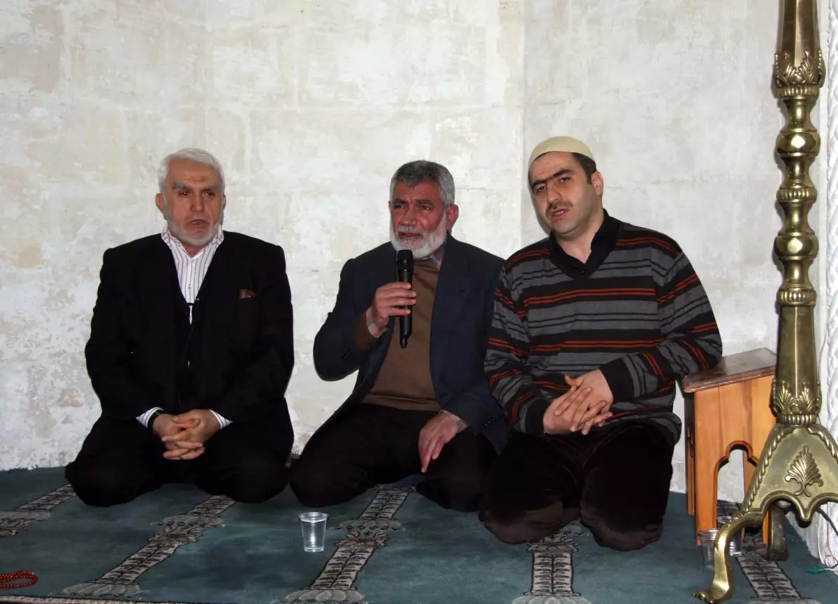 Sark Bulbulu Icin Yarim Asir Sonra Mevlit Okutuldu Haberler