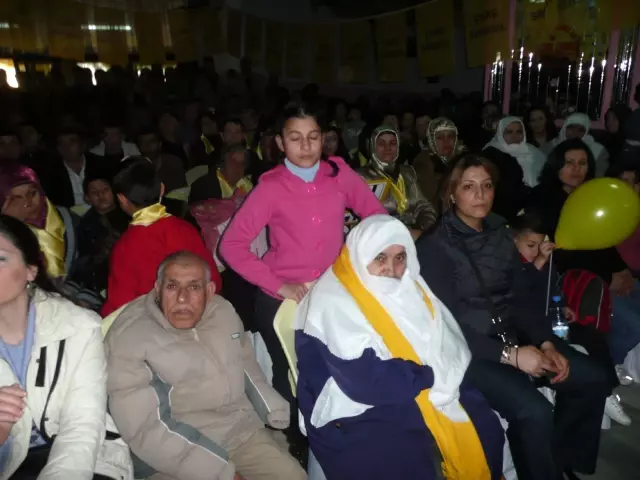 82 Yaşındaki Güzel Nine, Torunlarının Geleceği İçin Tdh'ye Katıldı
