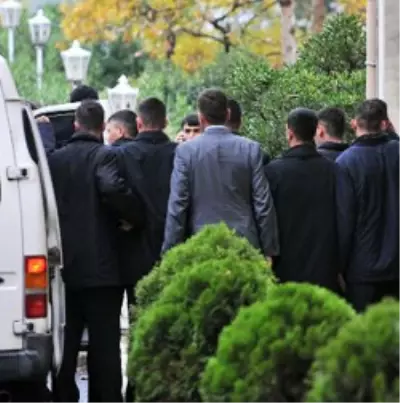 Kurmay Albay Özçoban Tutuklandı