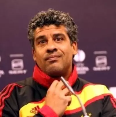 Rijkaard'ın 3 Puan Sevinci