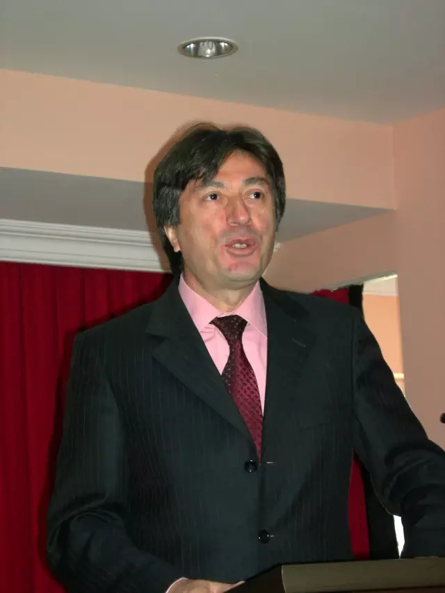 Bashekim Salis Cocuklarin Gelisiminde Ailenin Onemi Buyuk Haberler