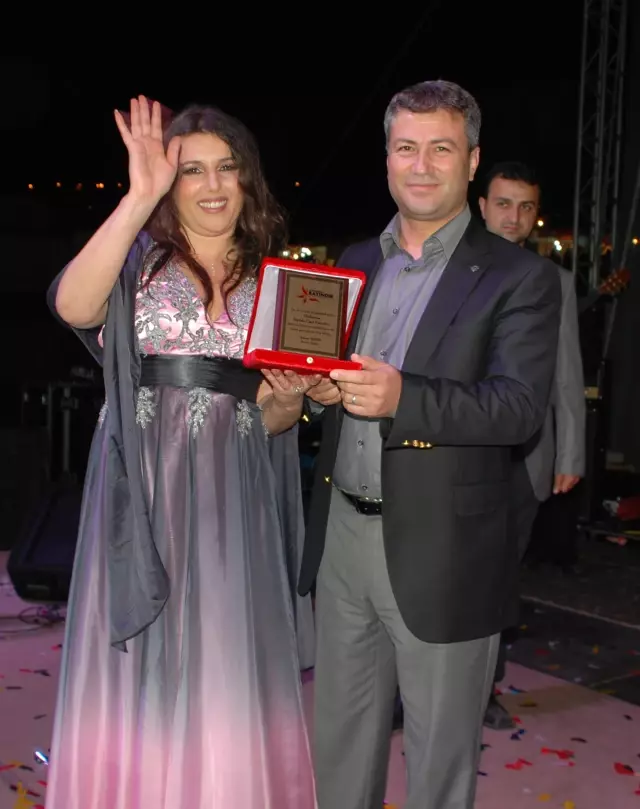 Cardone: 'One Minute'un Kıymetini Bilin Cardone: 'One Minute'un Kıymetini Bilin
