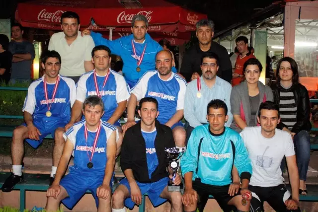 Şampiyon