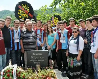 Kazım Koyuncu Mezarı Başında Anıldı - Haberler