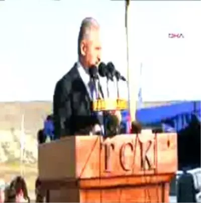 Bakan Yıldırım: 'Siz, 12 Eylül'de Tıkanan Adalet Yollarını Açtınız' Bakan Yıldırım: 'Siz, 12 Eylül'de Tıkanan Adalet Yollarını Açtınız'