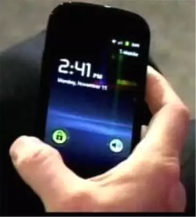 Google Ceo'su, Nexus S'i Gözler Önüne Serdi! Google Ceo'su, Nexus S'i Gözler Önüne Serdi!