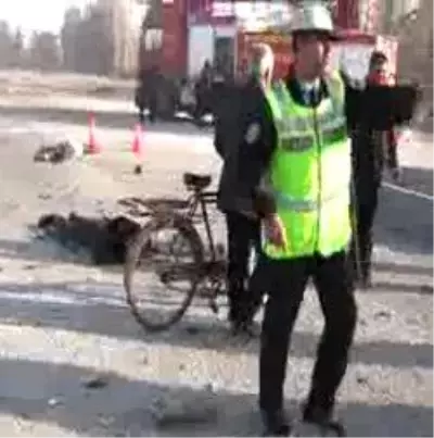 K.Ereğli'de Trafik Kazası: 3 Yaralı K.Ereğli'de Trafik Kazası: 3 Yaralı