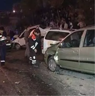 Elmadağ'da Zincirleme Kaza: 6 Yaralı