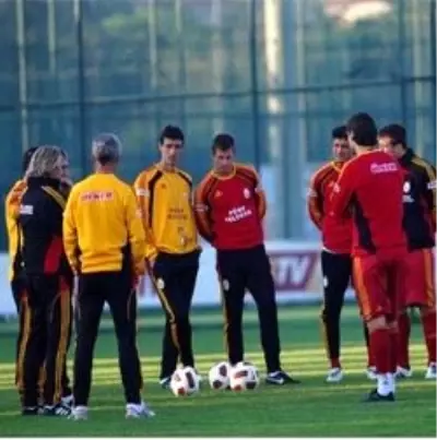 (Son Dakika)Galatasaray'da Misimovic Kadro Dışı Bırakıldı