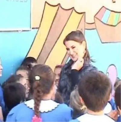 Türkiye Hülya Öğretmeni Konuşuyor Türkiye Hülya Öğretmeni Konuşuyor