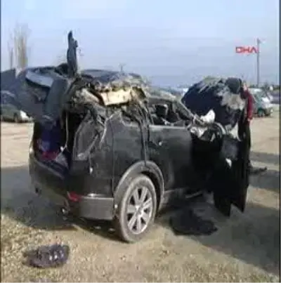 Kıvırcık Ali Trafik Kazasında Öldü