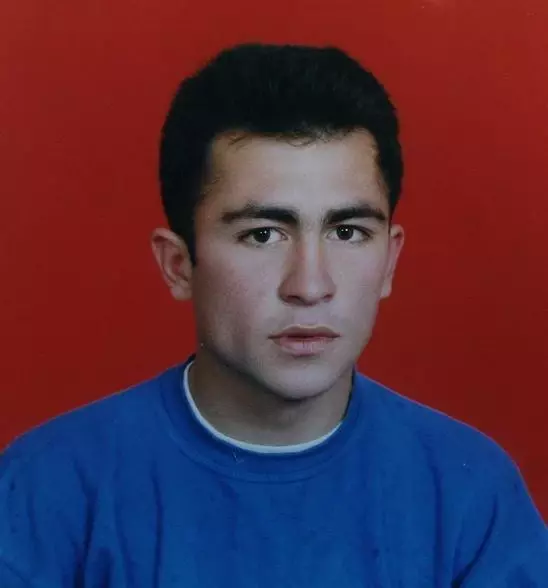 Ostim'deki Patlamada Ölen Deniz Demirbaş Yozgat'ta Toprağa Verildi Ostim'deki Patlamada Ölen Deniz Demirbaş Yozgat'ta Toprağa Verildi
