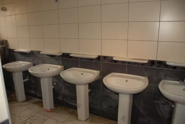 Cemal Ergün İlköğretim Okulu’nda Belediye Çalışmaları Devam Ediyor Cemal Ergün İlköğretim Okulu’nda Belediye Çalışmaları Devam Ediyor