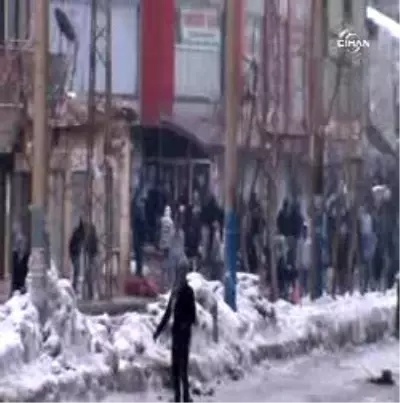 Yüksekova'da Olaylar 2. Gününde Yüksekova'da Olaylar 2. Gününde