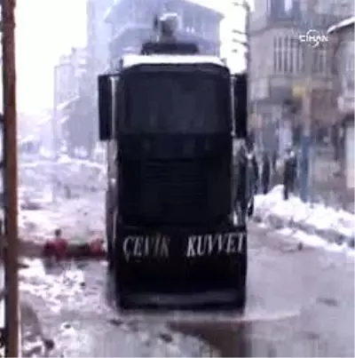 Yüksekova'da Olaylar 2. Gününde Yüksekova'da Olaylar 2. Gününde