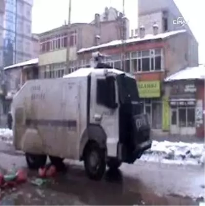 Yüksekova'da Olaylar 2. Gününde Yüksekova'da Olaylar 2. Gününde