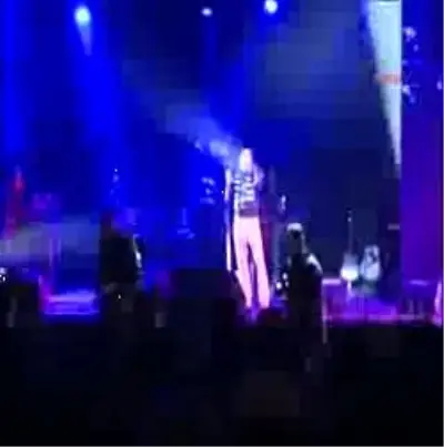 Nilüfer'den Anlamlı Konser Nilüfer'den Anlamlı Konser