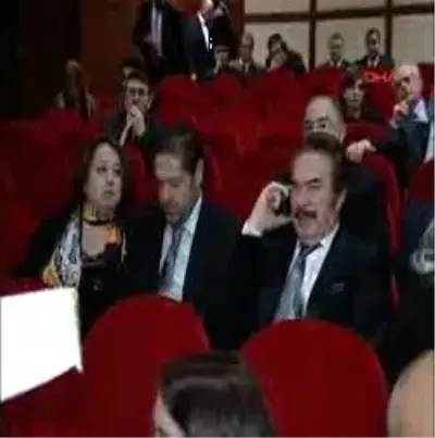 Sakıp Sabancı Sevdiği Şarkılarla Anıldı Sakıp Sabancı Sevdiği Şarkılarla Anıldı
