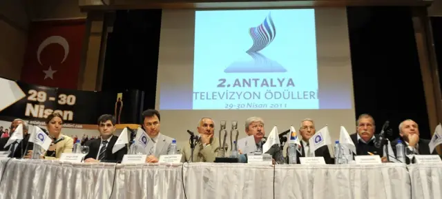 Televizyon Ödülleri Sahiplerini Buluyor
