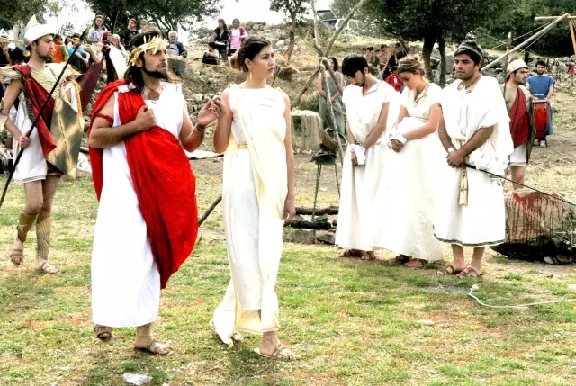 Pedasa Festivali Renkli Görüntülerle Sona Erdi Pedasa Festivali Renkli Görüntülerle Sona Erdi