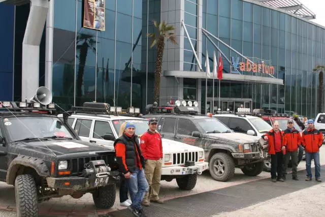 Vezirköprü'de Offroad Oyunları Şenliği Vezirköprü'de Offroad Oyunları Şenliği