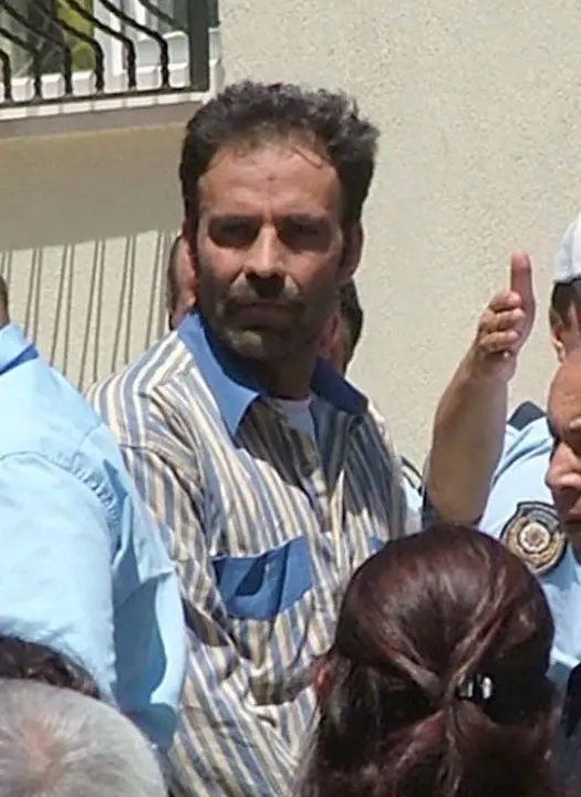 Çöp Kamyonunun Altında Öldü Çöp Kamyonunun Altında Öldü