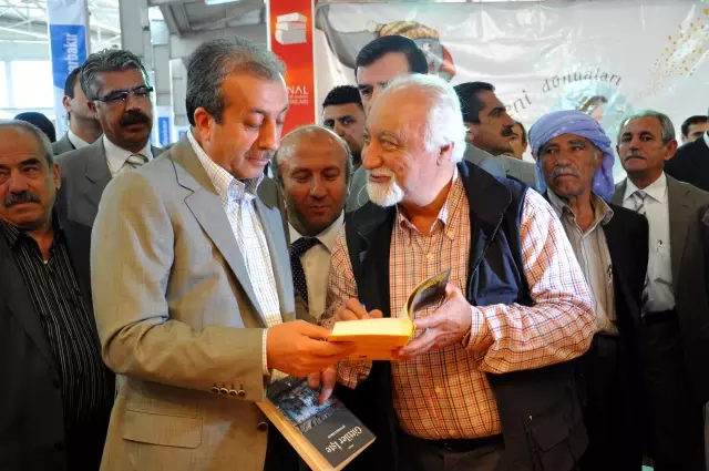 Diyarbakır'da Olayların Gölgesinde Kitap Fuarı