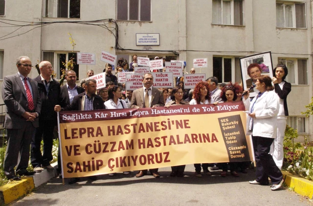 lepra hastanesi onunde protesto