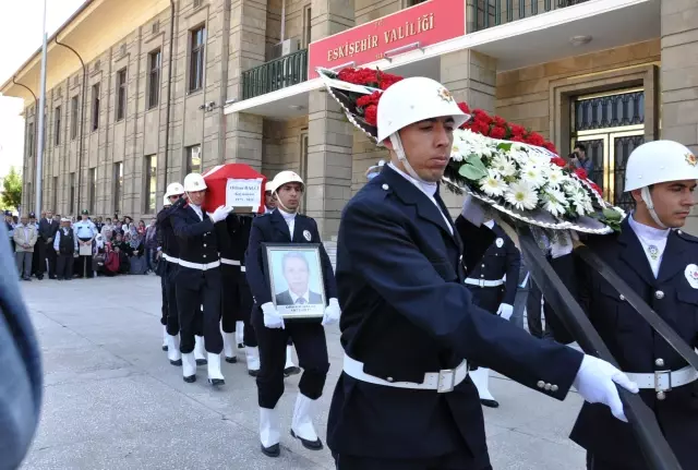 Kaymakam Balcı Eskişehir'de Toprağa Verildi Kaymakam Balcı Eskişehir'de Toprağa Verildi