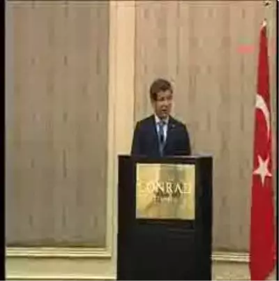 Davutoğlu'ndan Eksen Kaymadı Mesajı Davutoğlu'ndan Eksen Kaymadı Mesajı