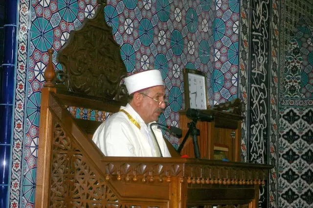 Diller Kandilde Buluştu