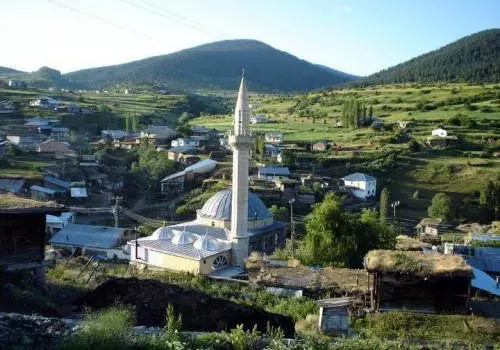 Kendisini Kaçıran Nişanlısının El Ve Ayaklarını Bağlayıp Boğdu Kendisini Kaçıran Nişanlısının El Ve Ayaklarını Bağlayıp Boğdu
