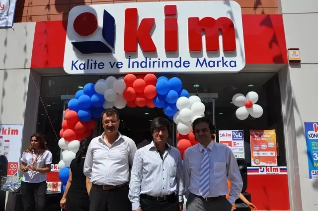Kim Market, 3 Mağaza Birden Açtı Kim Market, 3 Mağaza Birden Açtı