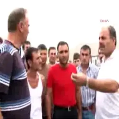 İşçiler, Hastanenin Yapımını Durdurdu İşçiler, Hastanenin Yapımını Durdurdu