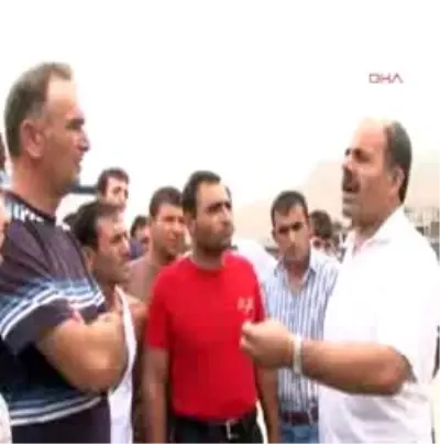 İşçiler, Hastanenin Yapımını Durdurdu İşçiler, Hastanenin Yapımını Durdurdu