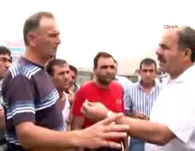 İşçiler, Hastanenin Yapımını Durdurdu İşçiler, Hastanenin Yapımını Durdurdu