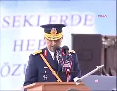226 Genç Teğmen Mezun Oldu 226 Genç Teğmen Mezun Oldu