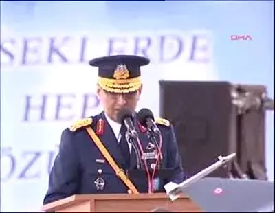 226 Genç Teğmen Mezun Oldu 226 Genç Teğmen Mezun Oldu