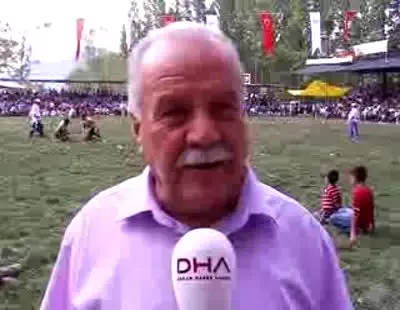 Pehlivanlar Su İçin Güreşti Pehlivanlar Su İçin Güreşti