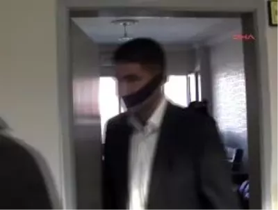 BDP'li Meclis Üyelerinden Siyah Bezli Protesto BDP'li Meclis Üyelerinden Siyah Bezli Protesto