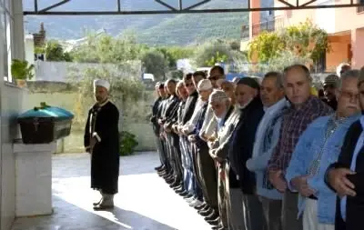 Nazan Öncel'in Acı Günü Nazan Öncel'in Acı Günü