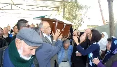 Nazan Öncel'in Acı Günü Nazan Öncel'in Acı Günü