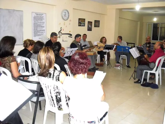 Körfez Musiki Derneği Davete Rağmen Suriye'ye Gidemedi Körfez Musiki Derneği Davete Rağmen Suriye'ye Gidemedi