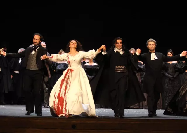 Ödüle Doymayan Türk Tenor Ödüle Doymayan Türk Tenor