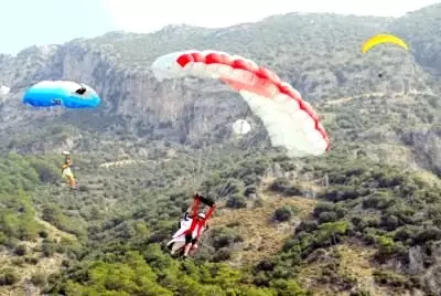 Ölüdeniz Hava Oyunları Festivali Sona Erdi Ölüdeniz Hava Oyunları Festivali Sona Erdi