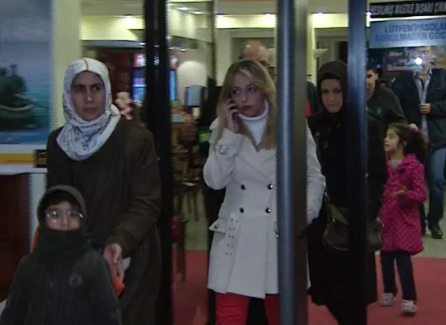 Allah'ın Sadık Kulu Barla: İzleyicinin Beğenisini Topluyor Allah'ın Sadık Kulu Barla: İzleyicinin Beğenisini Topluyor