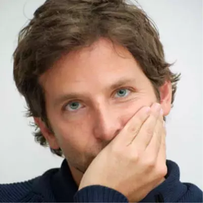 Bradley Cooper, ' Yaşayan En Seksi Erkek' Bradley Cooper, ' Yaşayan En Seksi Erkek'