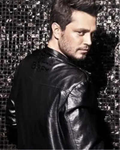 Murat Boz Kimdir? Murat Boz Kimdir?