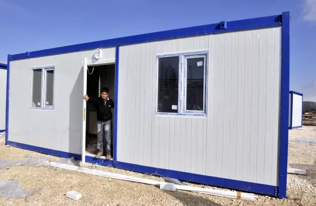 Erciş'teki Öğretmenlere Prefabrik Kent Erciş'teki Öğretmenlere Prefabrik Kent