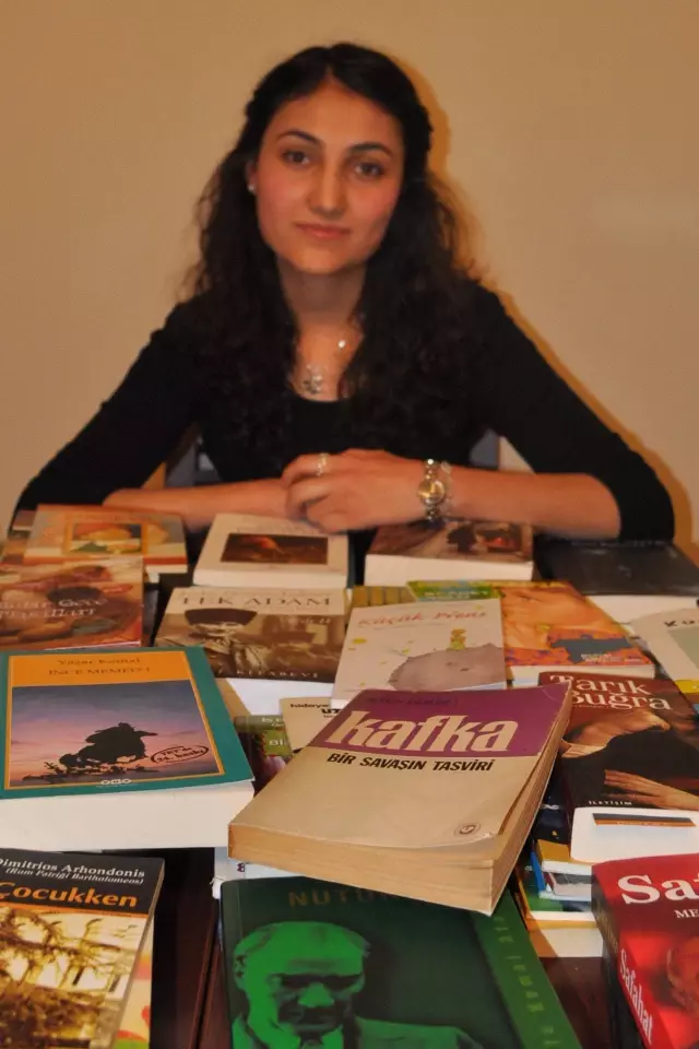 Öğretmenin Projesi Çocuklara Kitap Sevgisini Aşıladı Öğretmenin Projesi Çocuklara Kitap Sevgisini Aşıladı